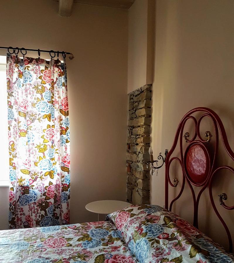 Marsaglia  Casa Taro Bed & Breakfast エクステリア 写真