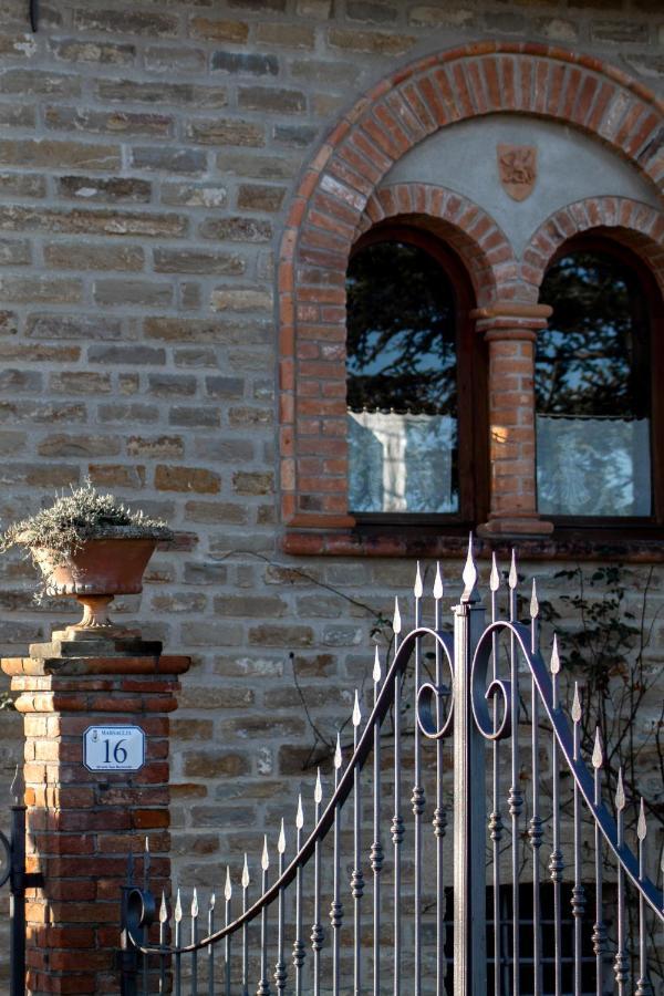 Marsaglia  Casa Taro Bed & Breakfast エクステリア 写真