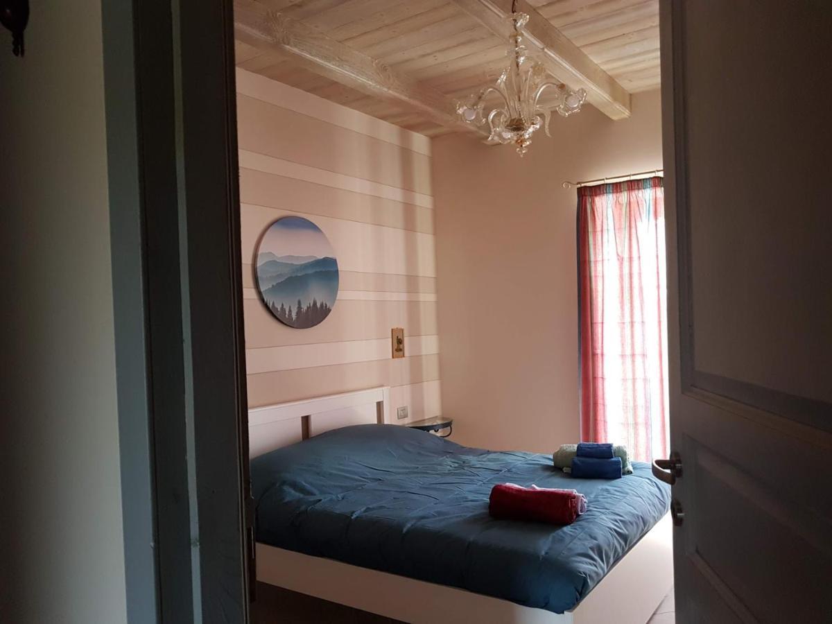 Marsaglia  Casa Taro Bed & Breakfast エクステリア 写真